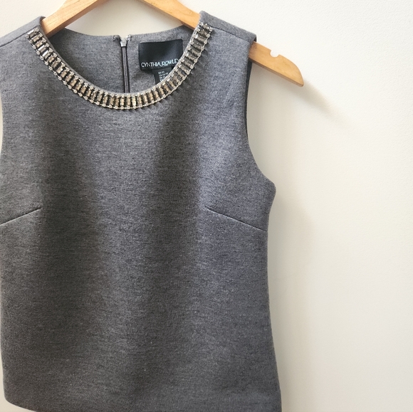 Cynthia Rowley Gray Embellished Neckline Cropped Sleeveless Tank Top XS - Picture 3 of 8